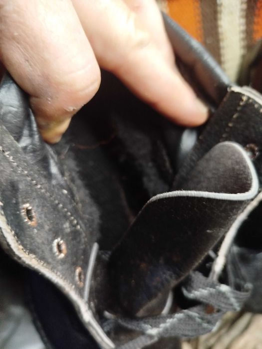 Работни обувки без пластина размер 41