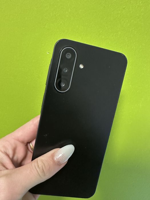 Samsung Galaxy A17 5G 128GB / 4GB RAM – Stare impecabilă, Dual SIM