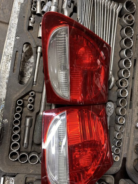 Фонари задние LEXUS GS190