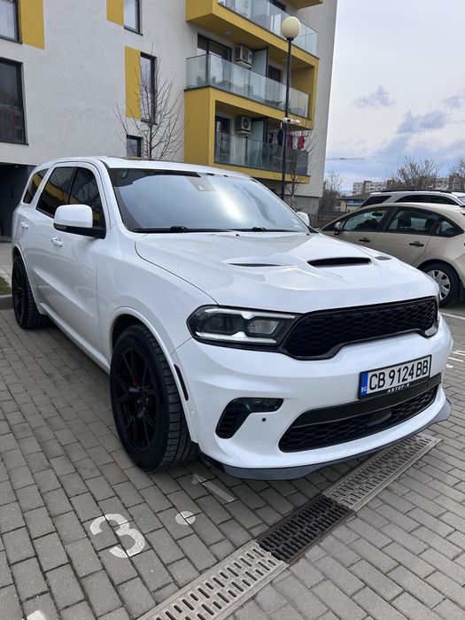 Автомобил под наем за бал/сватба