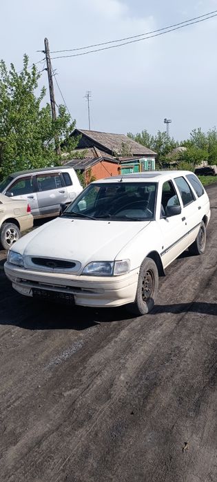 Форд экскорт 1995 года