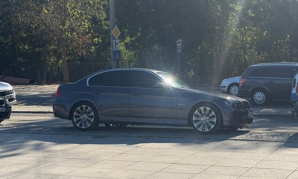 Vand BMW  e90 xd 330