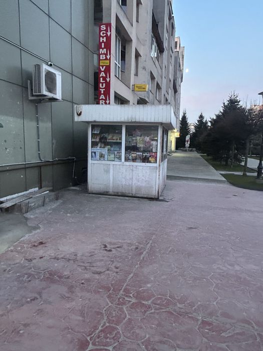 Chioșc de vânzare presă
