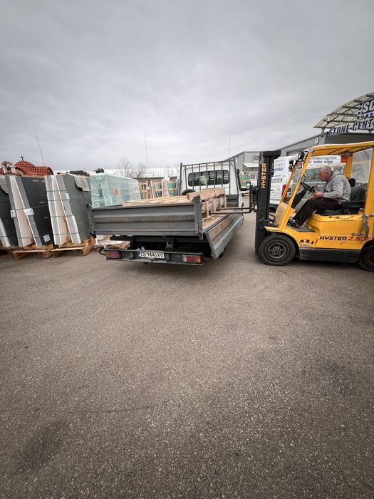 Транспорт с бус самосвал София