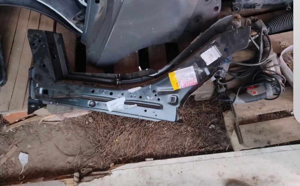 Lonjeron Renault Zoe