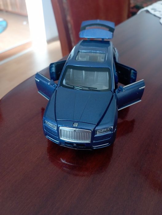 Rolls Royce Culinan macheta