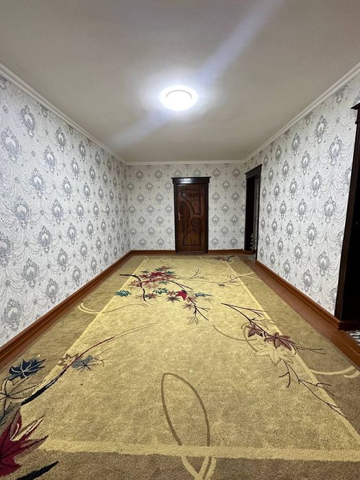 Kogon shaxarda 2 xonalik kvartira sotiladi 2 etaj