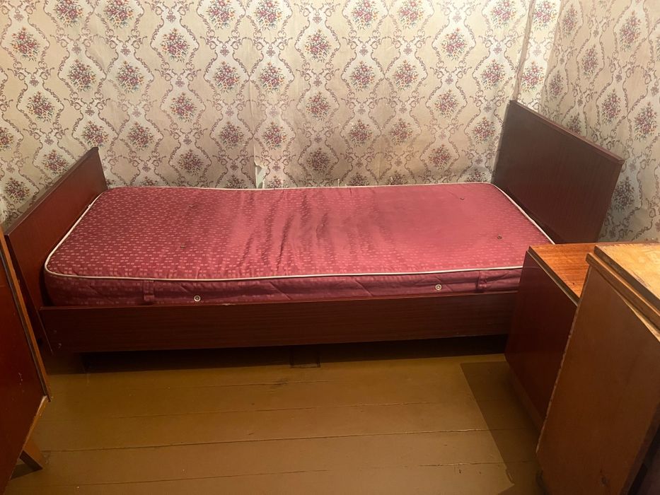 Продам за даром меьель