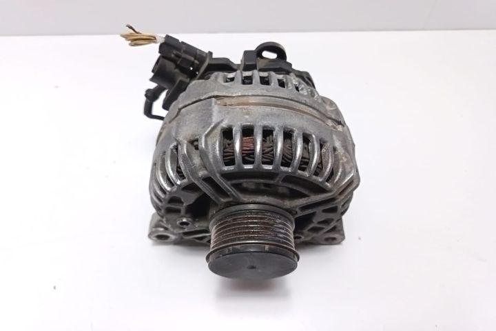 Alternator  1.6 HDI 9646321880 Peugeot 307 prima generatie