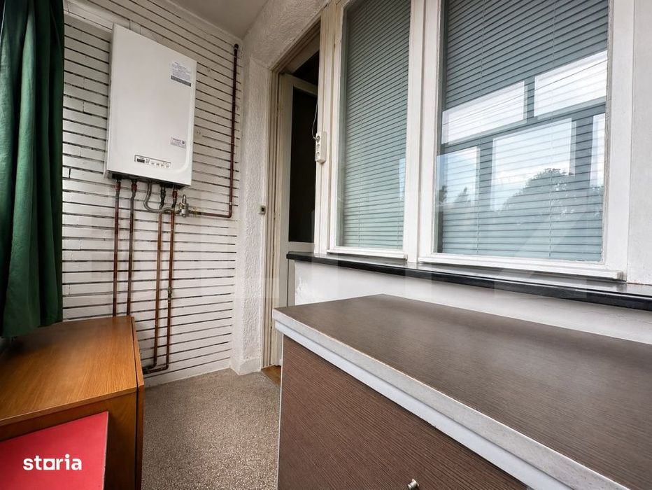 Apartament 2 camere , bloc cu lift,  izolat termic , etaj 3, Deva