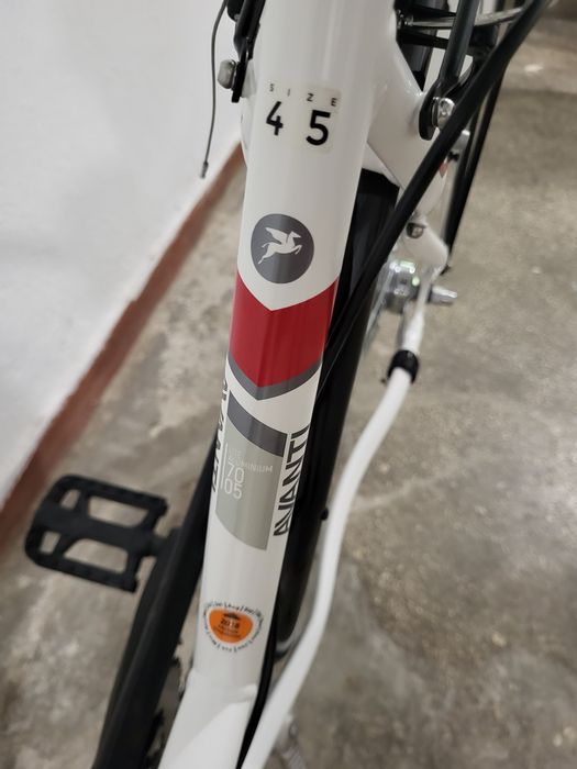 Bicicleta dama marca Pegasus,roti pe 28 inch
