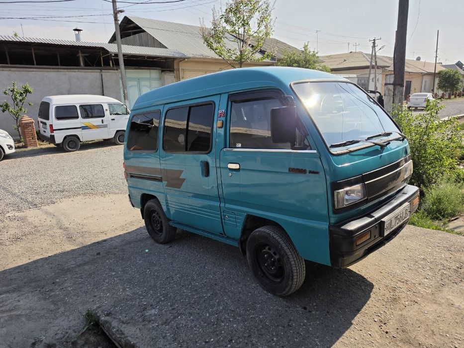 Дамас 2002 года состояние нормальное .