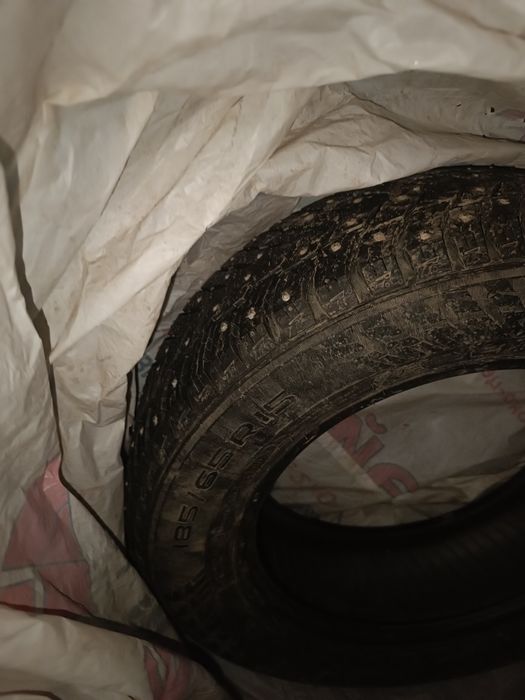 Продам зимние шины