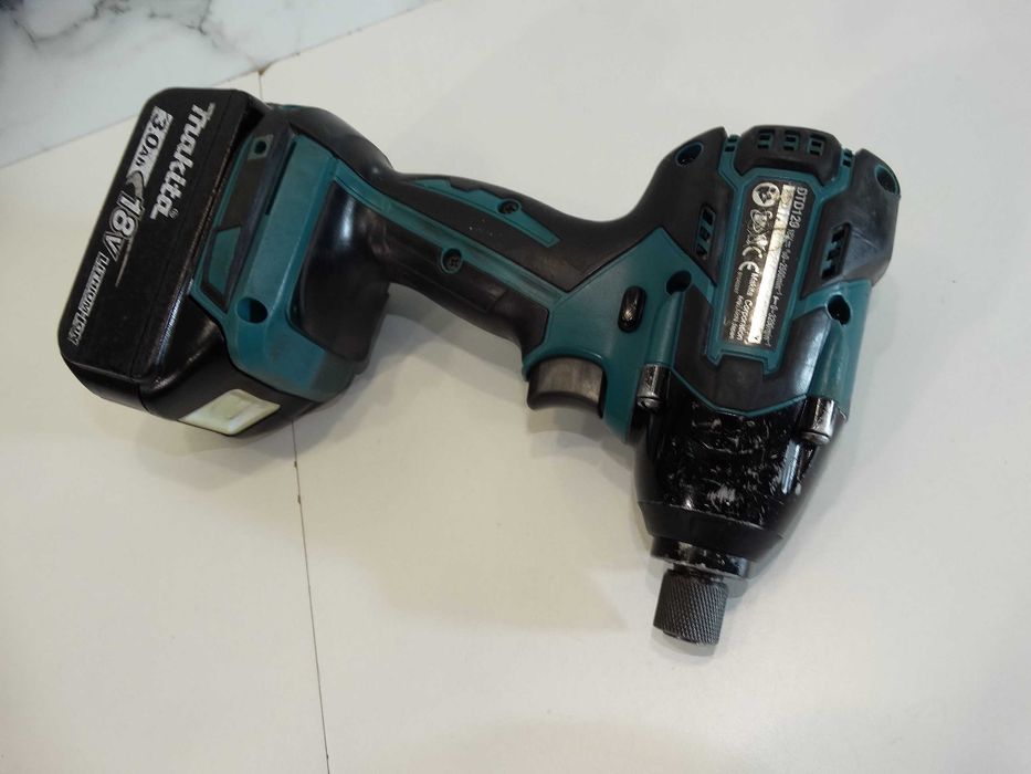 Makita DTD 129 - Акумулаторен импакт драйвер 160 Нм