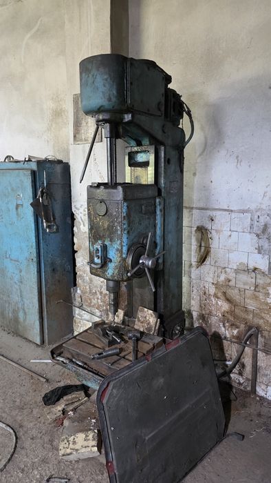 Токарние станки разные