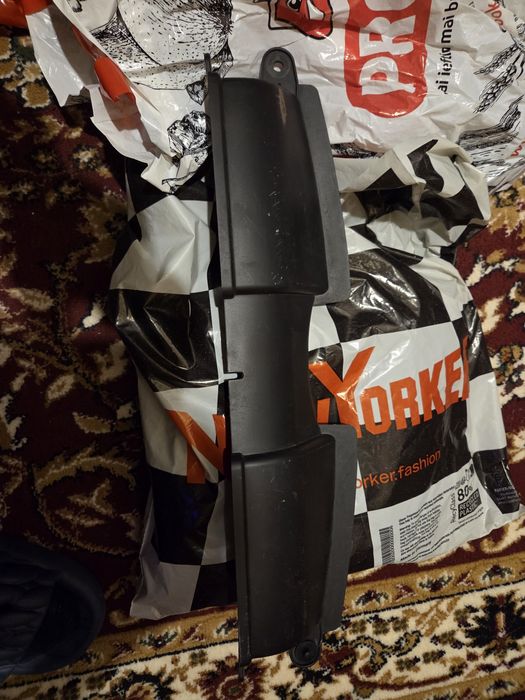 Grila Stânga față BMW originală E90/91 LCI  2008-2011