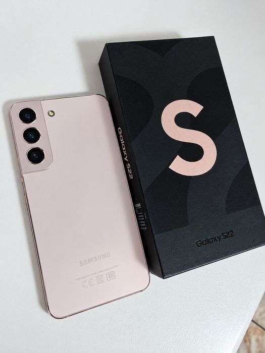 Продам Самсунг S22