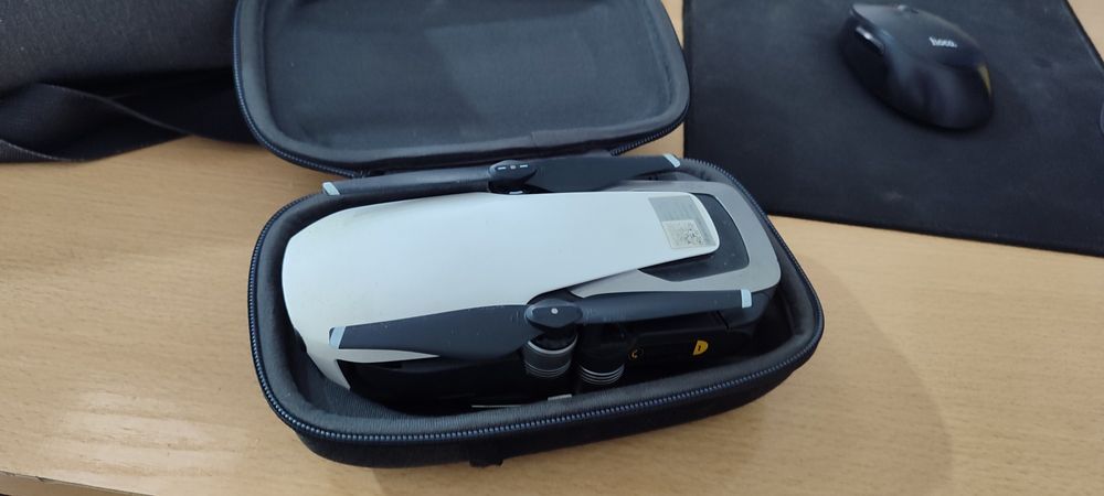 Срочно продам дрон DJI mavic air