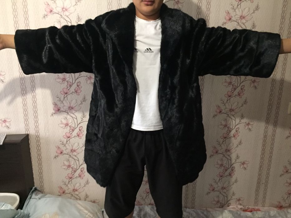 Женская шуба. На размер 52