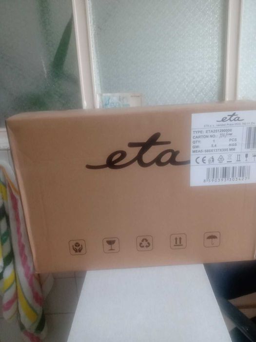 Прахосмукачка  робот ETA