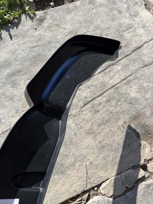 Спойлер Нож bmw