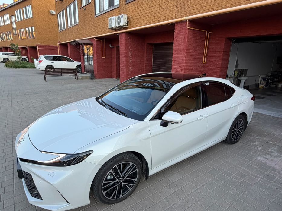 Toyota camry hybrid
