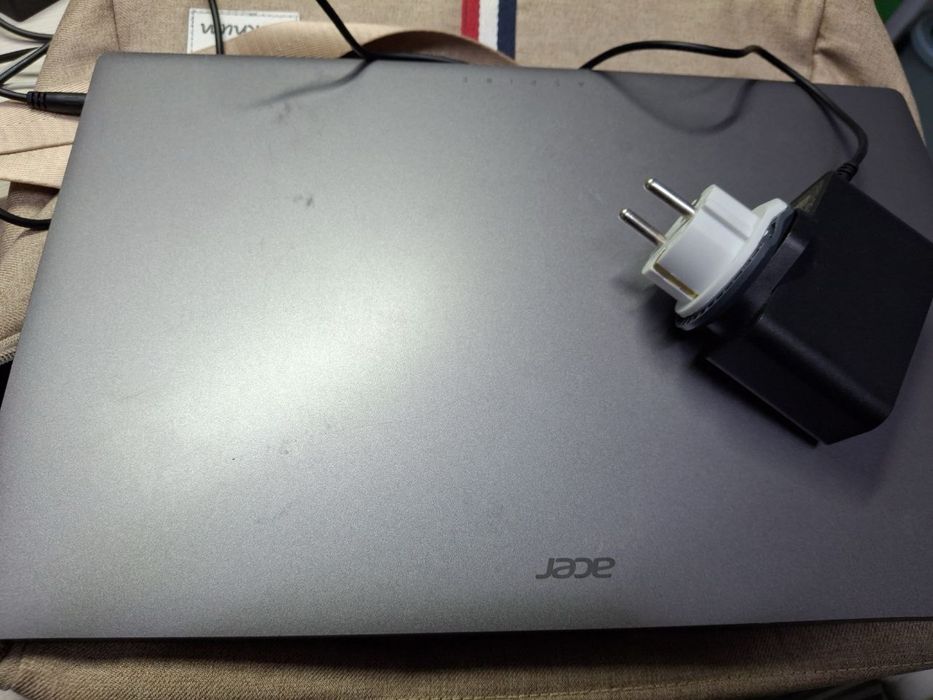 Acer Aspire Lite 15 - ноутбук