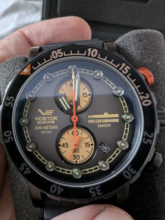 Ceas Vostok Submarine