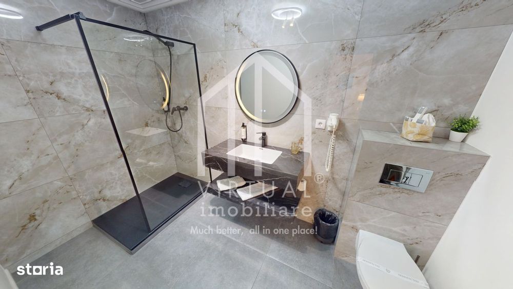 Investitia ideala - Pensiune, zona centrala - 14 camere, 2 apartamente