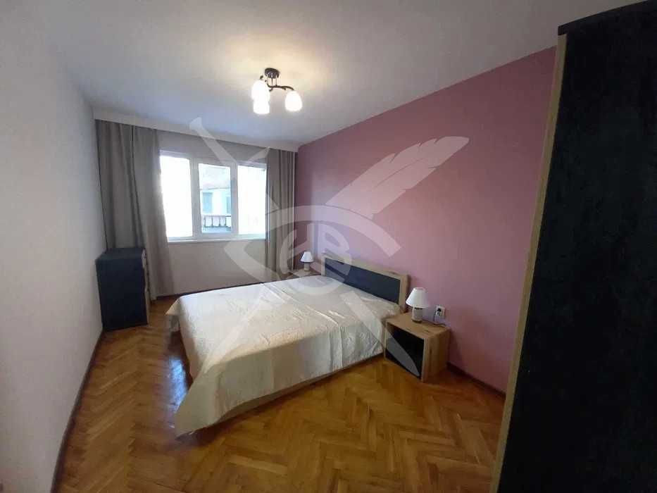 Двустаен апартамент - Кайсиева градина - 158634