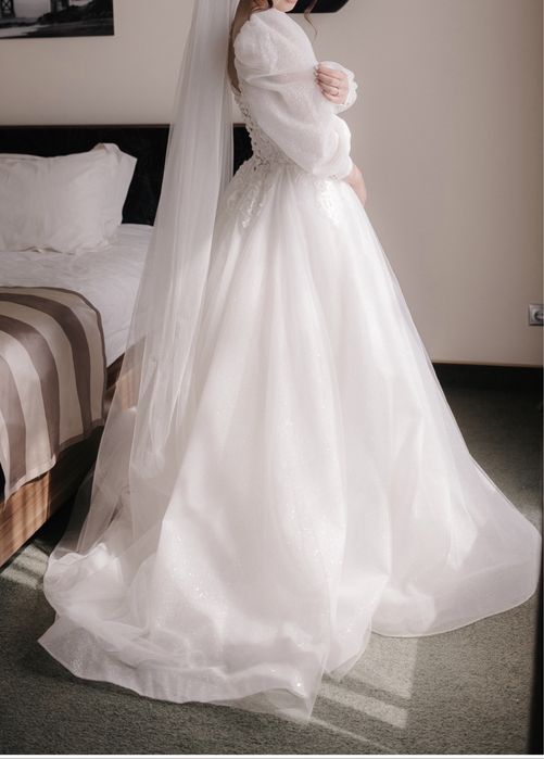 Продаю свадебное платье