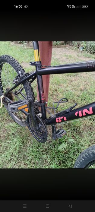 Vând bicicletă pentru copii.