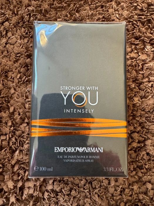Parfum Armani Stronger with You Intensely