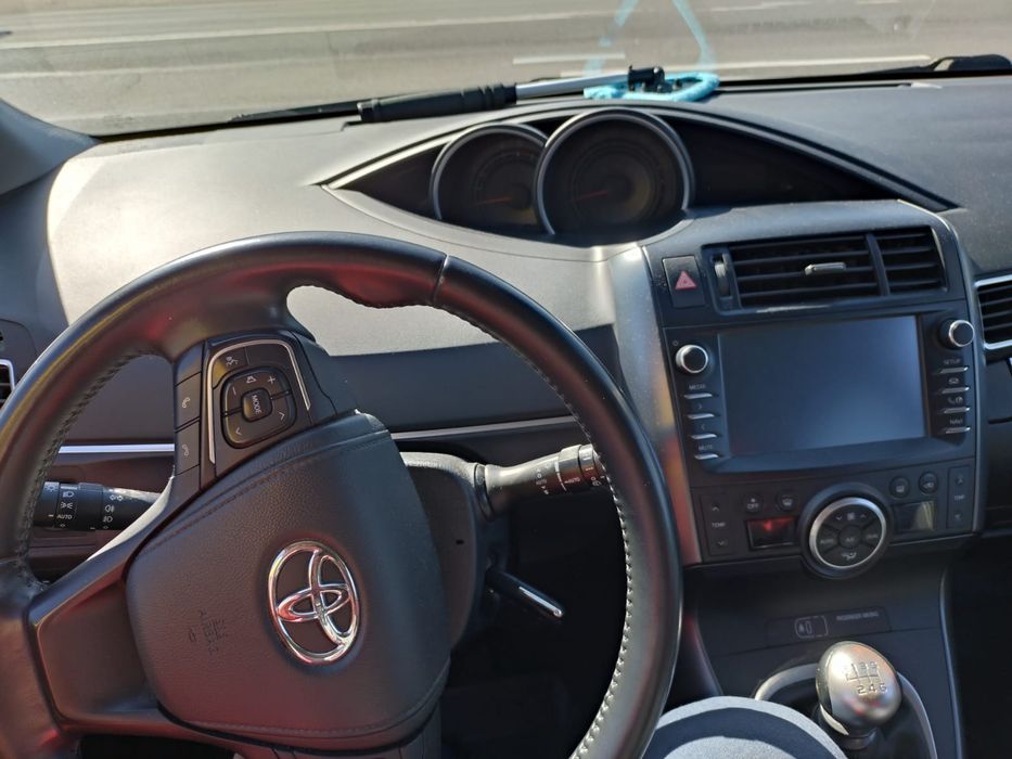 Vand Toyota Corolla Verso