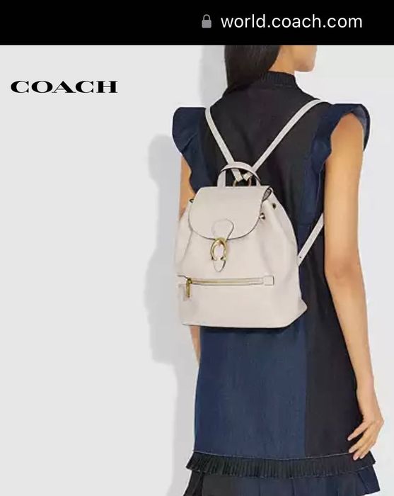 Кожаный рюкзак от Coach