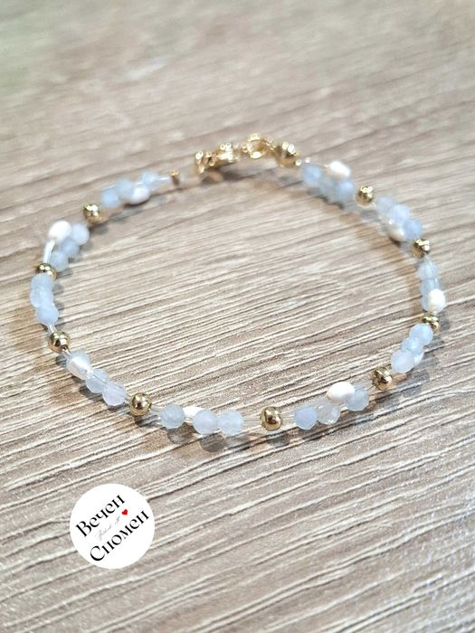 Ръчно изработени гривни