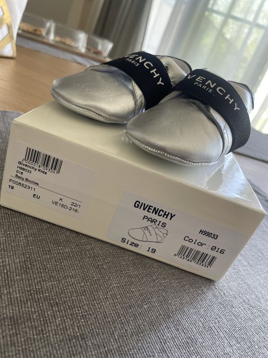 Givenchy kids sneakers