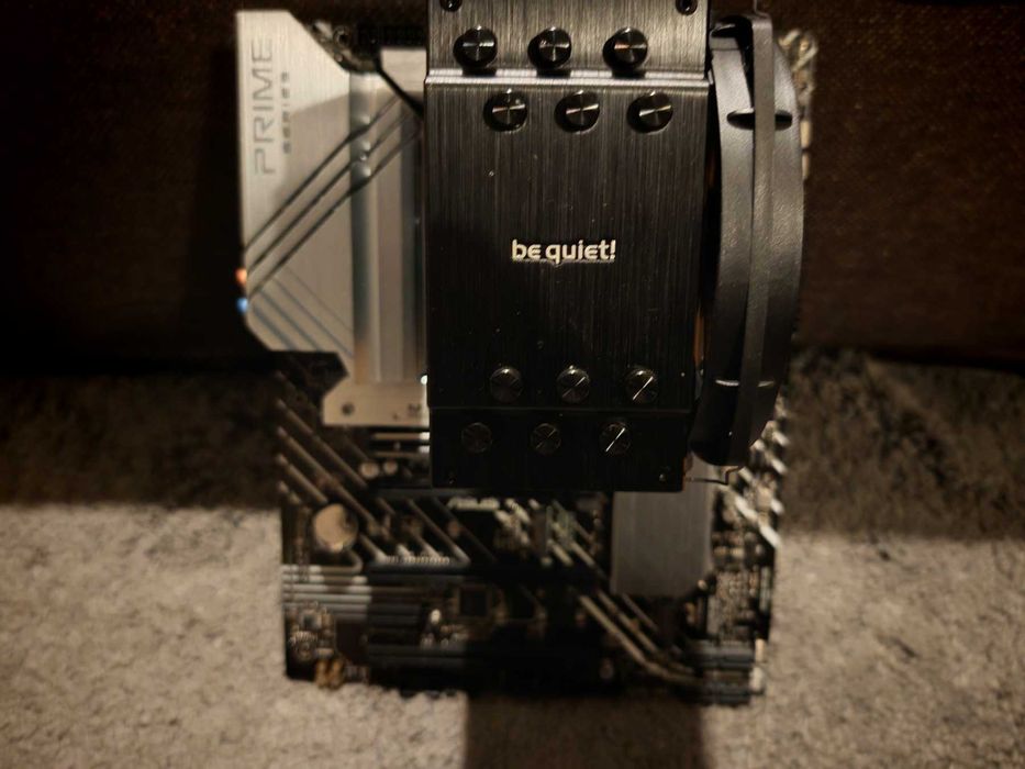 ASUS PRIME Z690-P D4 + Intel i7-12700K, 12 Cores 5.0GHz + 32GB DDR4