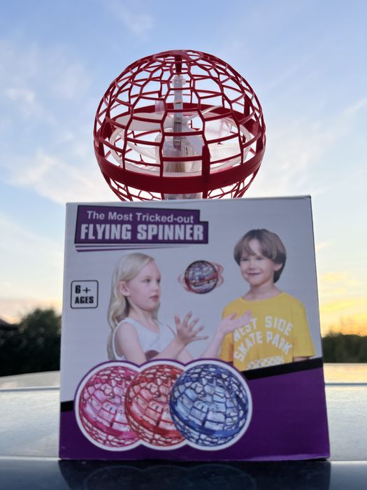 Minge Zburatoare Led Tip Drona Flynova Pro Incarcare cu Usb