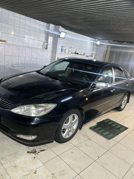 Продам тойота камри 2005 года