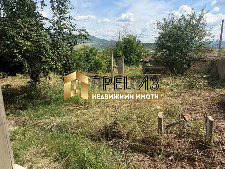 Продажба на къща в с. Ивански