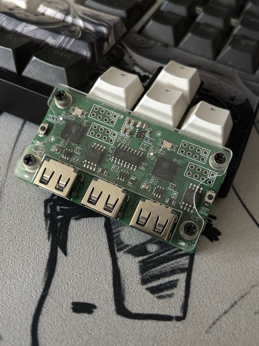MAKCU (aim device)