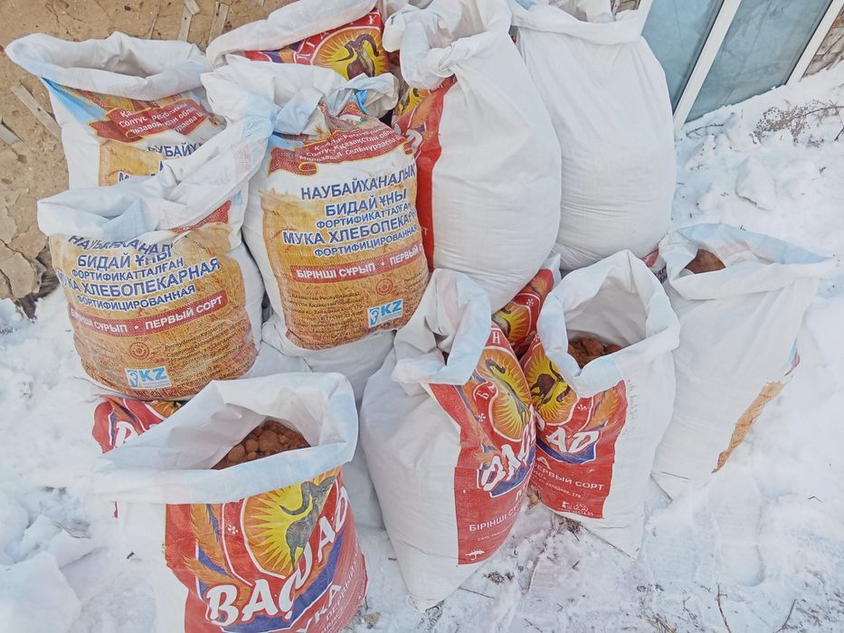 Песок Обуховский в мешках