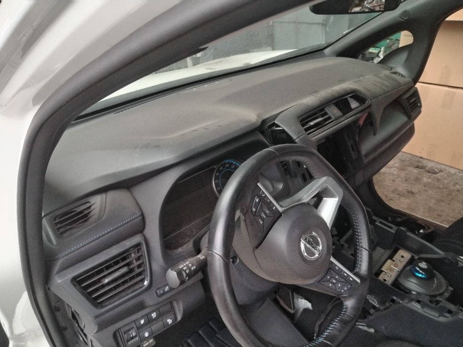 Нисан Леаф/Nisan Leaf