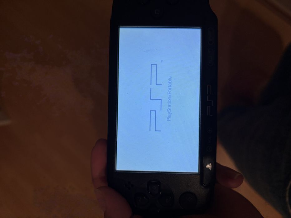 PSP 1004 PS portable modat
