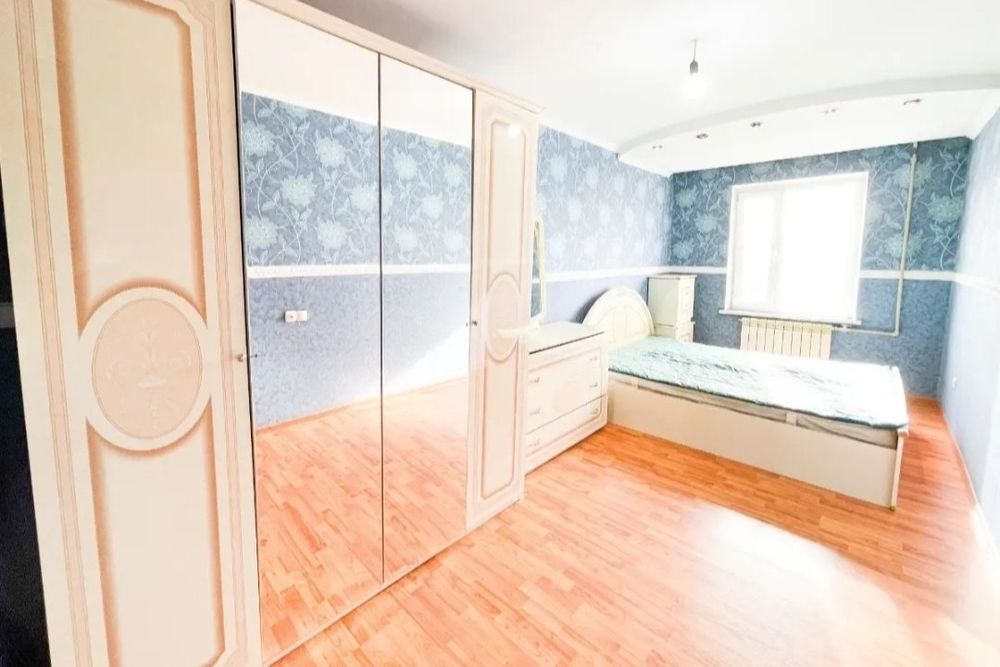 Продам 2 комнатную квартиру