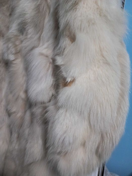 Кожух от сребърна лисица