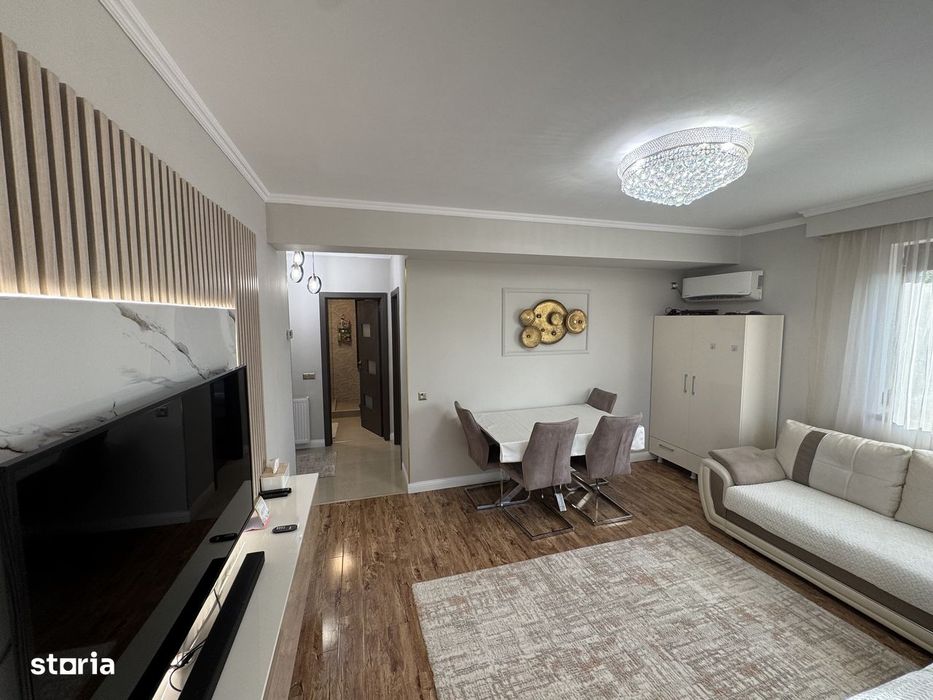 Apartament două camere mobilat/ utilat / parcare/et 1/ metrou/s1