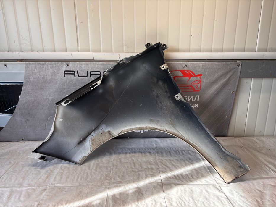 Десен калник Renault Scenic • 2009–2016