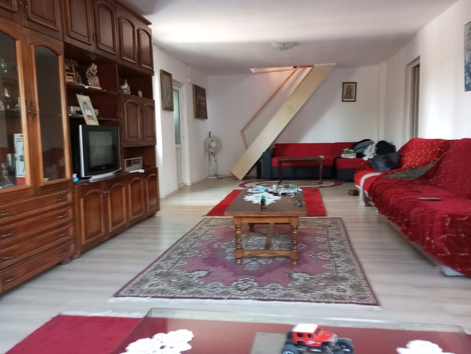 Casa de vazare 670 de mp